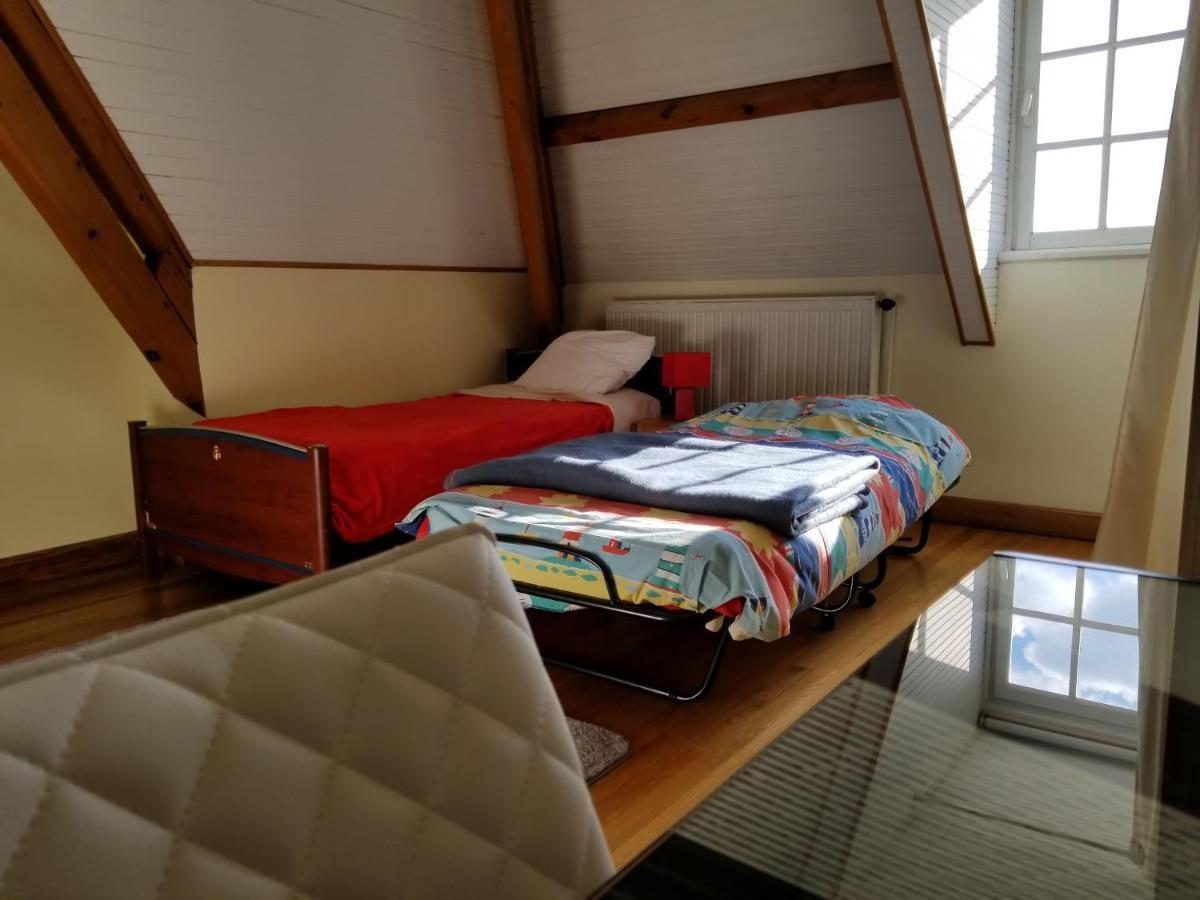 Bed and Breakfast Domaine De Bellevue Beaupuy  Exterior foto